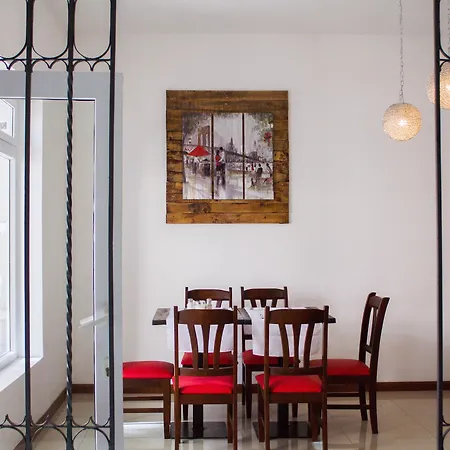 Meraki Boutique Hotel-3